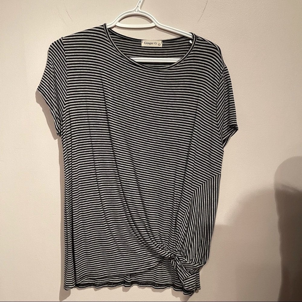 Knot hem striped t shirt